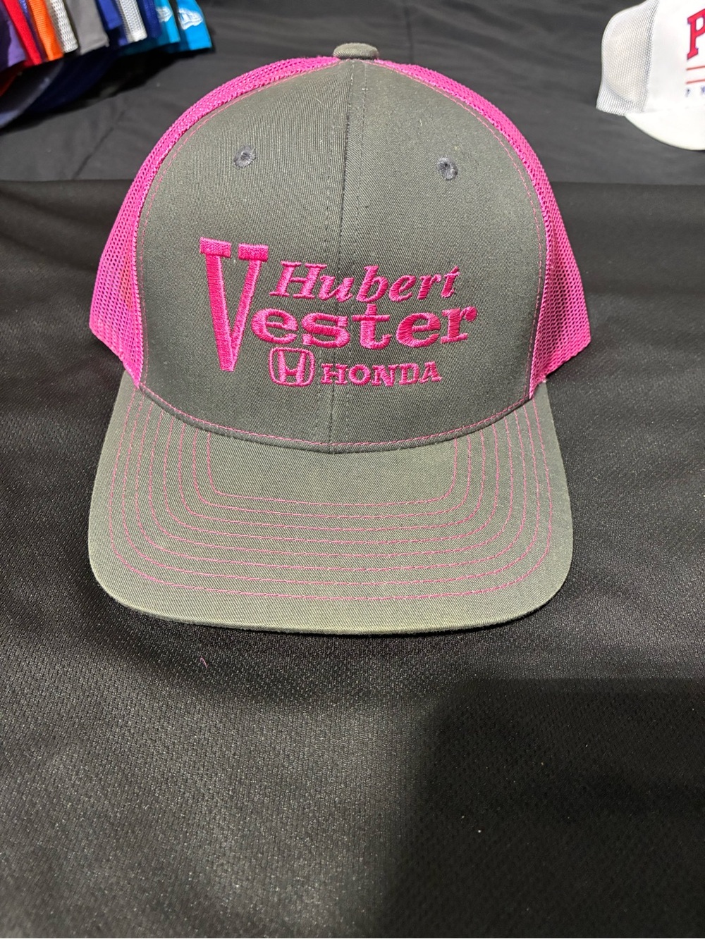 Hubert Vester Honda Women's Gray & Pink Trucker Hat